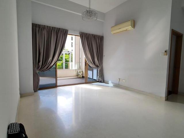 Condominium for sale in Queenstown, 05 South West