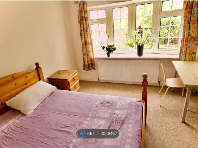 Room for rent in Northville, Filton