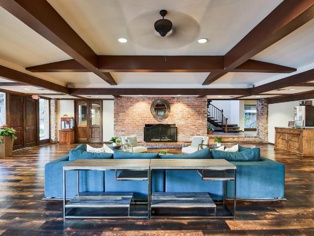 Apartment for rent in Culver City, California