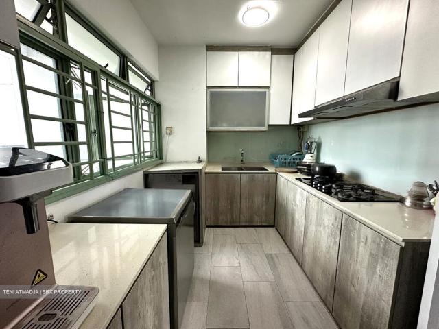 Detached House for sale