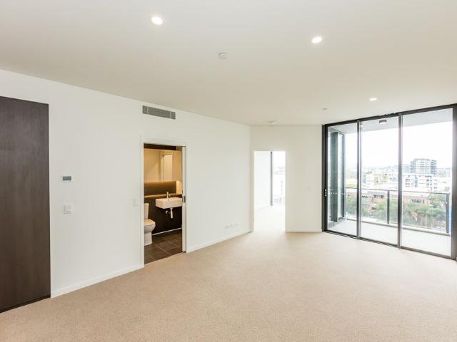 Apartment for rent in Toombul, Queensland