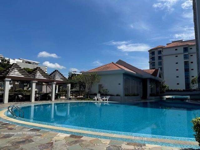 Condominium for sale in Holland