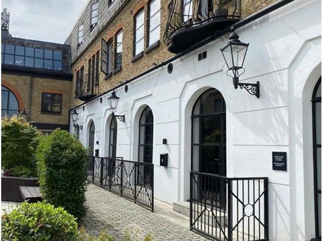 Apartment for rent in Clapham, Greater London