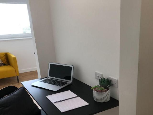 Studio for rent in Butterton, Staffordshire