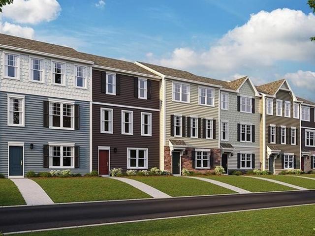 Townhouse for sale in Kearneysville, West Virginia