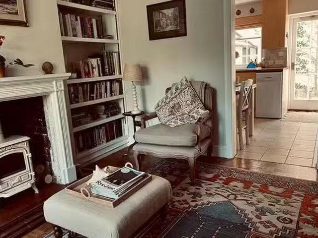 Apartment for rent in The Strand, Rother