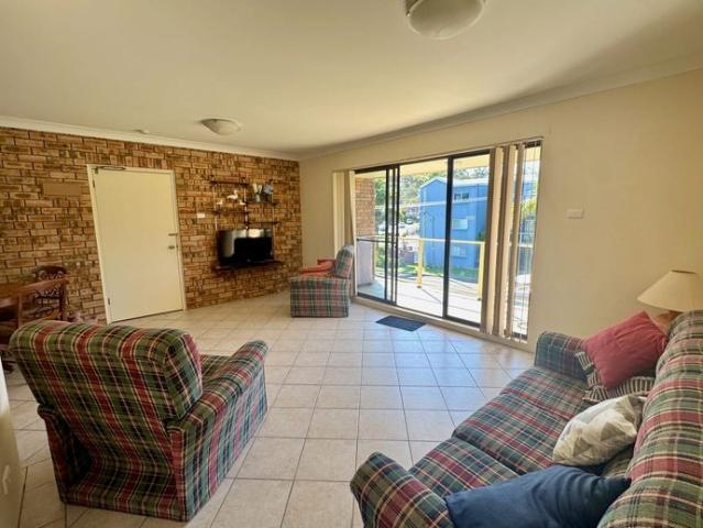 Apartment for rent in Mollymook, Shoalhaven City Council