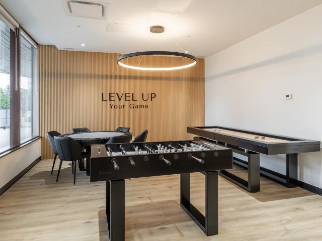 Apartment for rent in Pineview, Ottawa