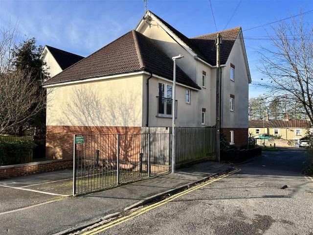 Apartment for rent in Rodbourne, Swindon