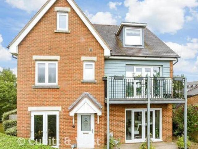 House for sale in Red Hill, Surrey