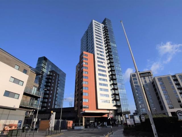 Apartment for rent in Ocean Village, City Of Southampton