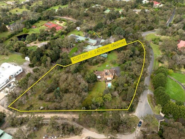 Cottage for sale in Langwarrin, Melbourne