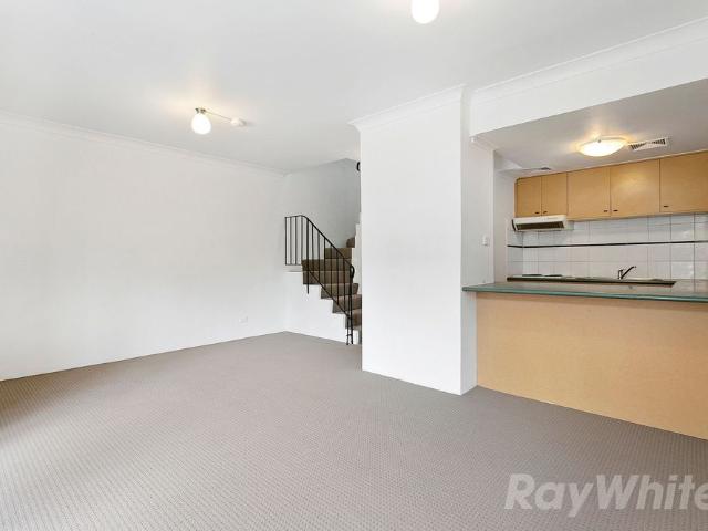 Townhouse for rent in Sydney, New South Wales