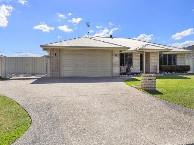 House for sale in Twin Peaks, Sunshine Coast Regional