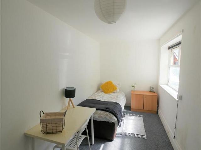 House for rent in Lansdowne, Bournemouth