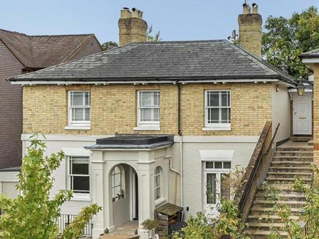 House for sale in Guildford Park, Westborough
