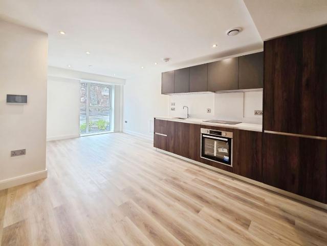 Apartment for rent in Richmond Hill, West Yorkshire