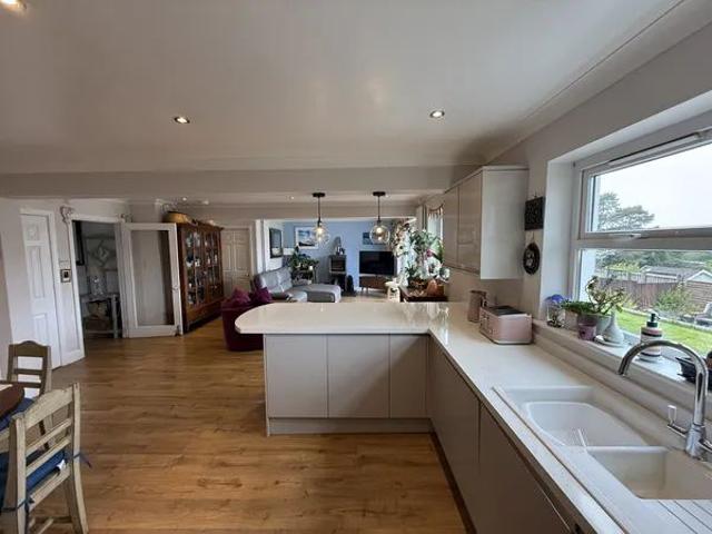 House for rent in Gowerton, Wales