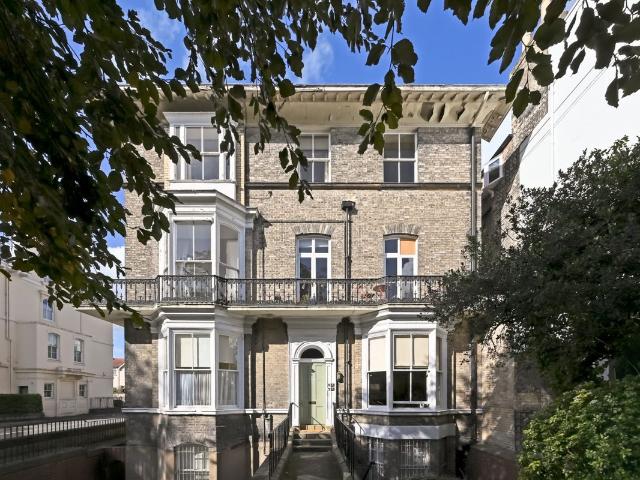 Room for rent in Scarcroft, York