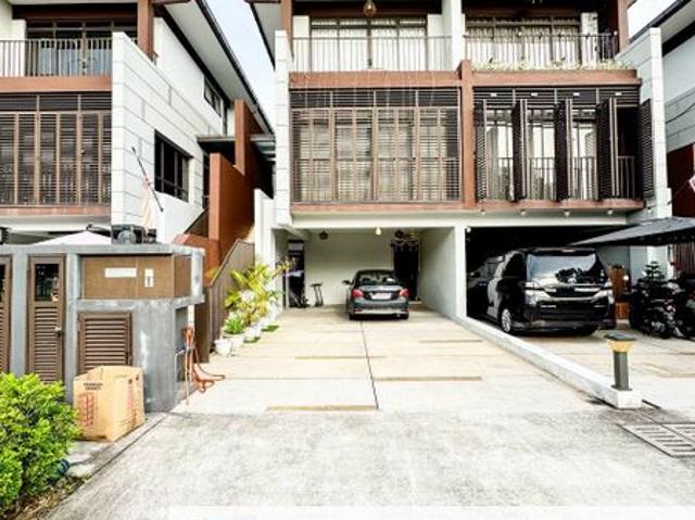 House for sale in Tanjong Sepat, Selangor