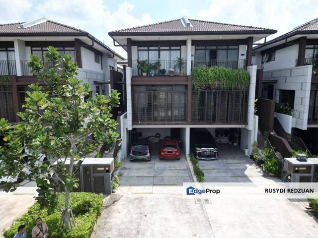 House for sale in Cyber 10, Sepang