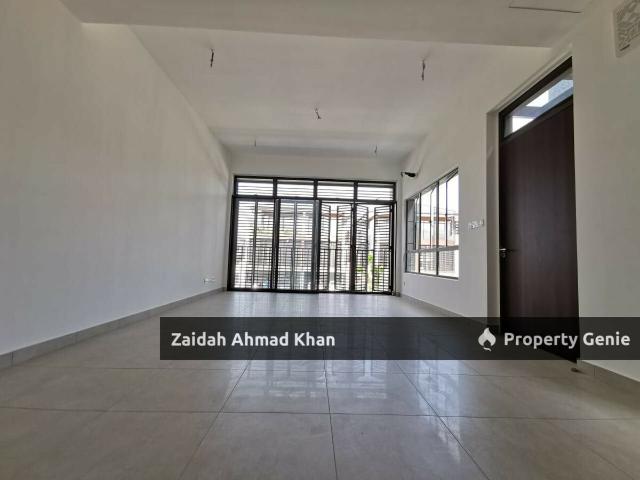 Terraced House for sale in Tanjong Sepat, Selangor