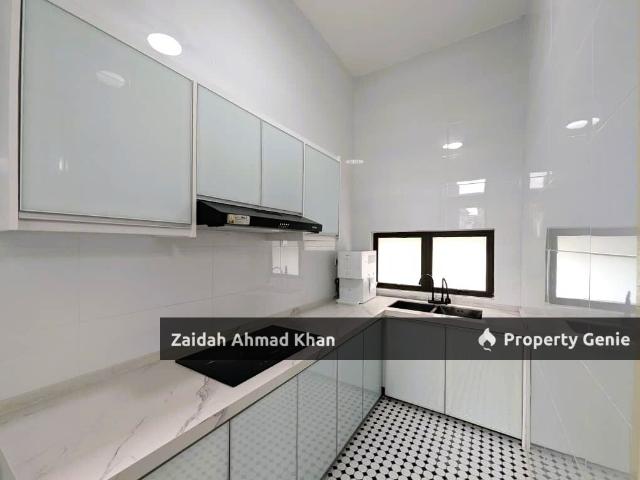 Terraced House for sale in Tanjong Sepat, Selangor