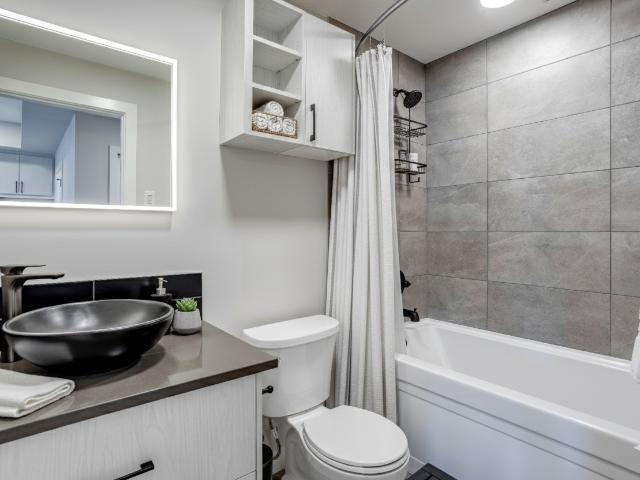 Apartment for rent in Wedgewood, Alberta