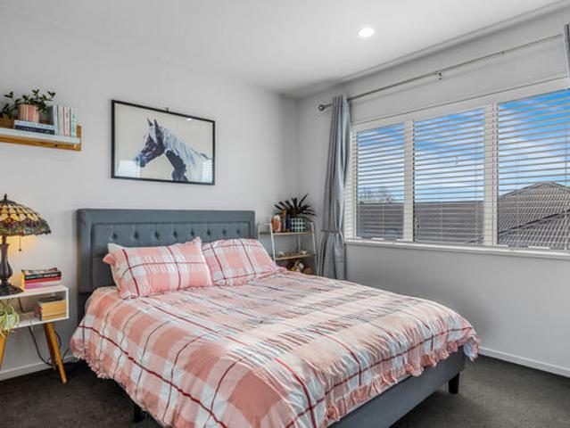 Property for sale in Canterbury