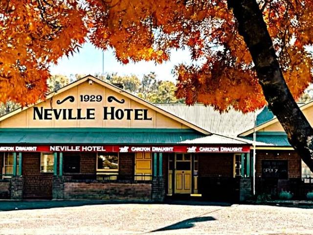 Townhouse for sale in Neville, New South Wales