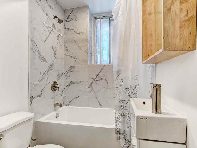 Apartment for rent in St. Leonard's, Quebec