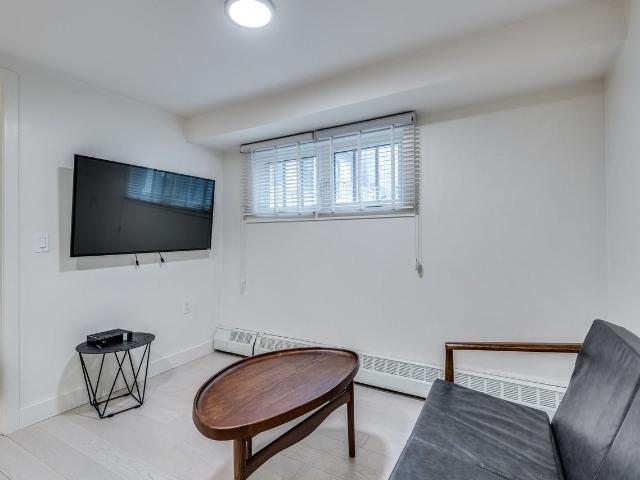 Apartment for rent in Vancouver, British Columbia