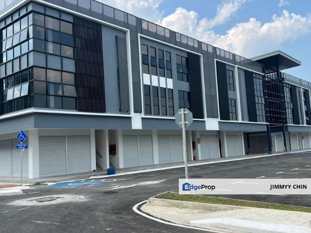 Shop for rent in Kuching