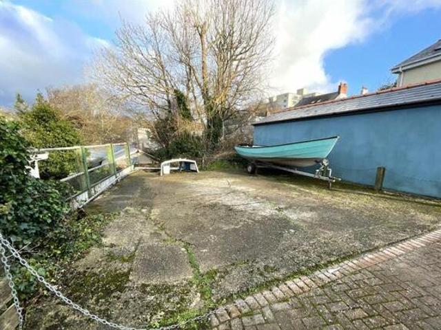 House for sale in Tenby, Pembrokeshire