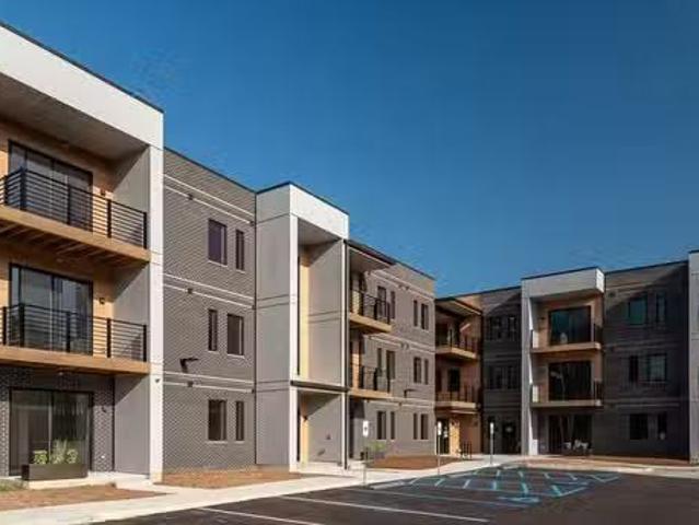 Condo for rent in Bloomington