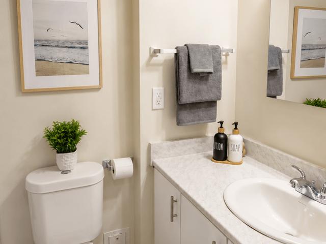 Apartment for rent in Mulhurst Bay, Ontario