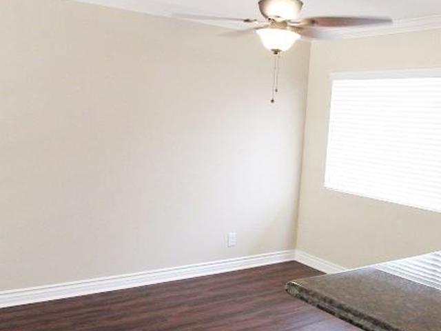 Apartment for rent in Burbank, California