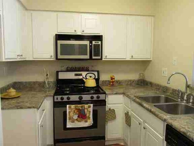 Apartment for rent in Burbank, Los Angeles County