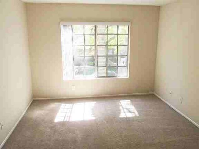 Apartment for rent in Burbank, California