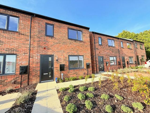 Apartment for rent in Esh