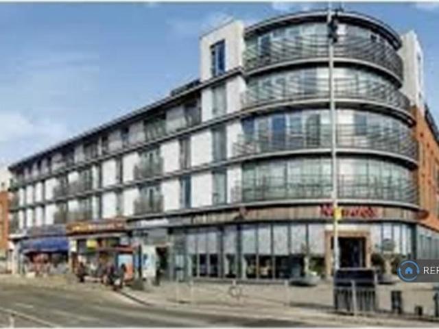 Apartment for rent in London Borough of Barking and Dagenham, Greater London
