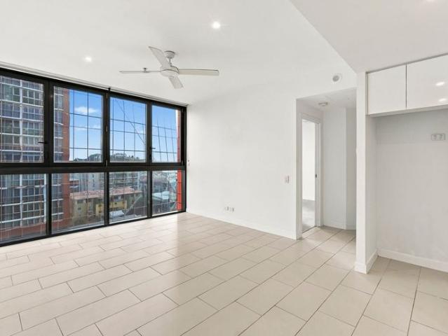 Apartment for rent in Fortitude Valley, Greater Brisbane