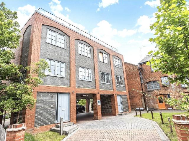House for rent in Reading