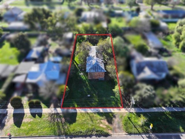 Land for sale in Inglewood, Victoria