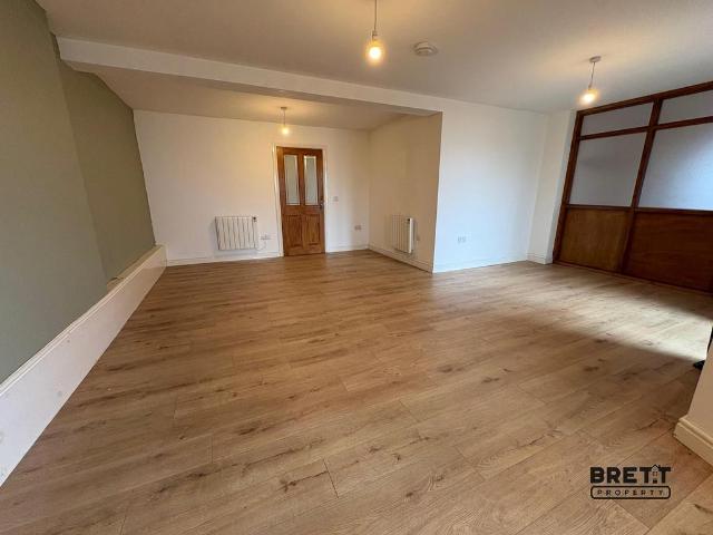 Apartment for rent in Milford Haven, Wales