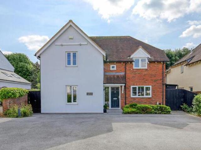 House for sale in Howe Green, Chelmsford