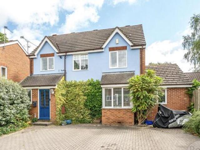 House for sale in Wrecclesham, Fole