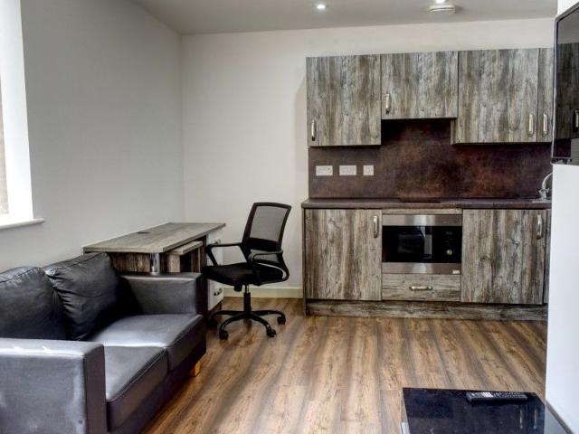 Studio for rent in St Matthew's, Old Wharf