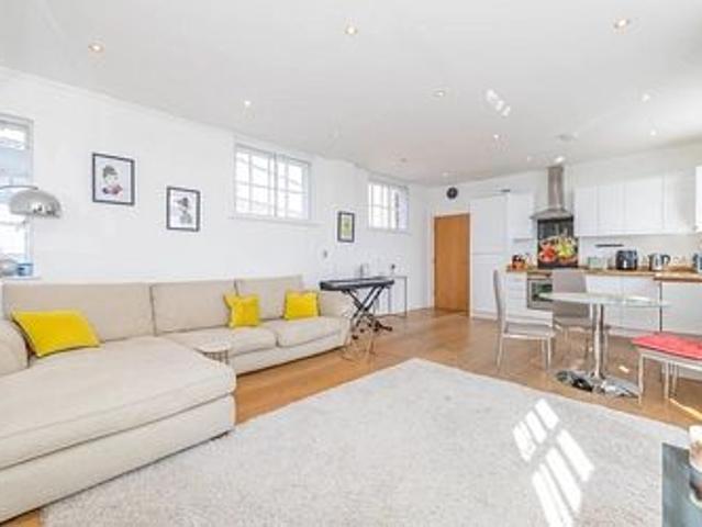 Apartment for rent in St. Mildred's, Canterbury