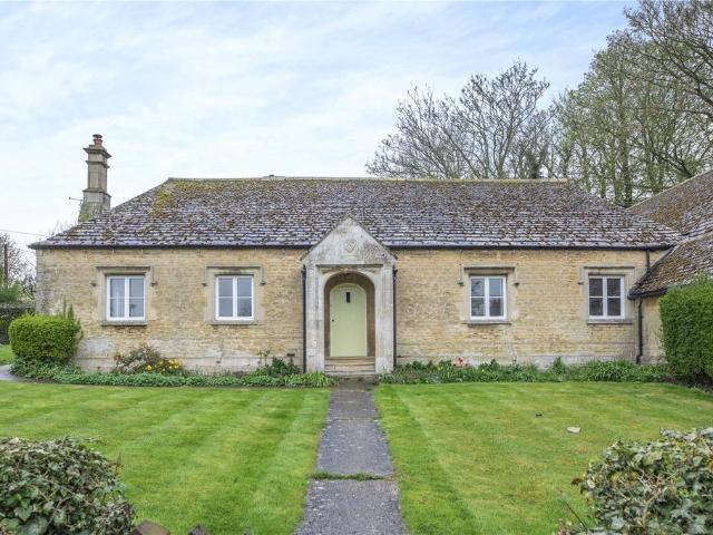House for rent in Deene
